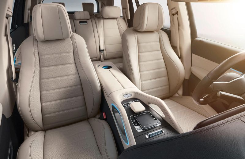 Prices and Specifications for MercedesBenz GLS 450 4MATIC 2023 in
